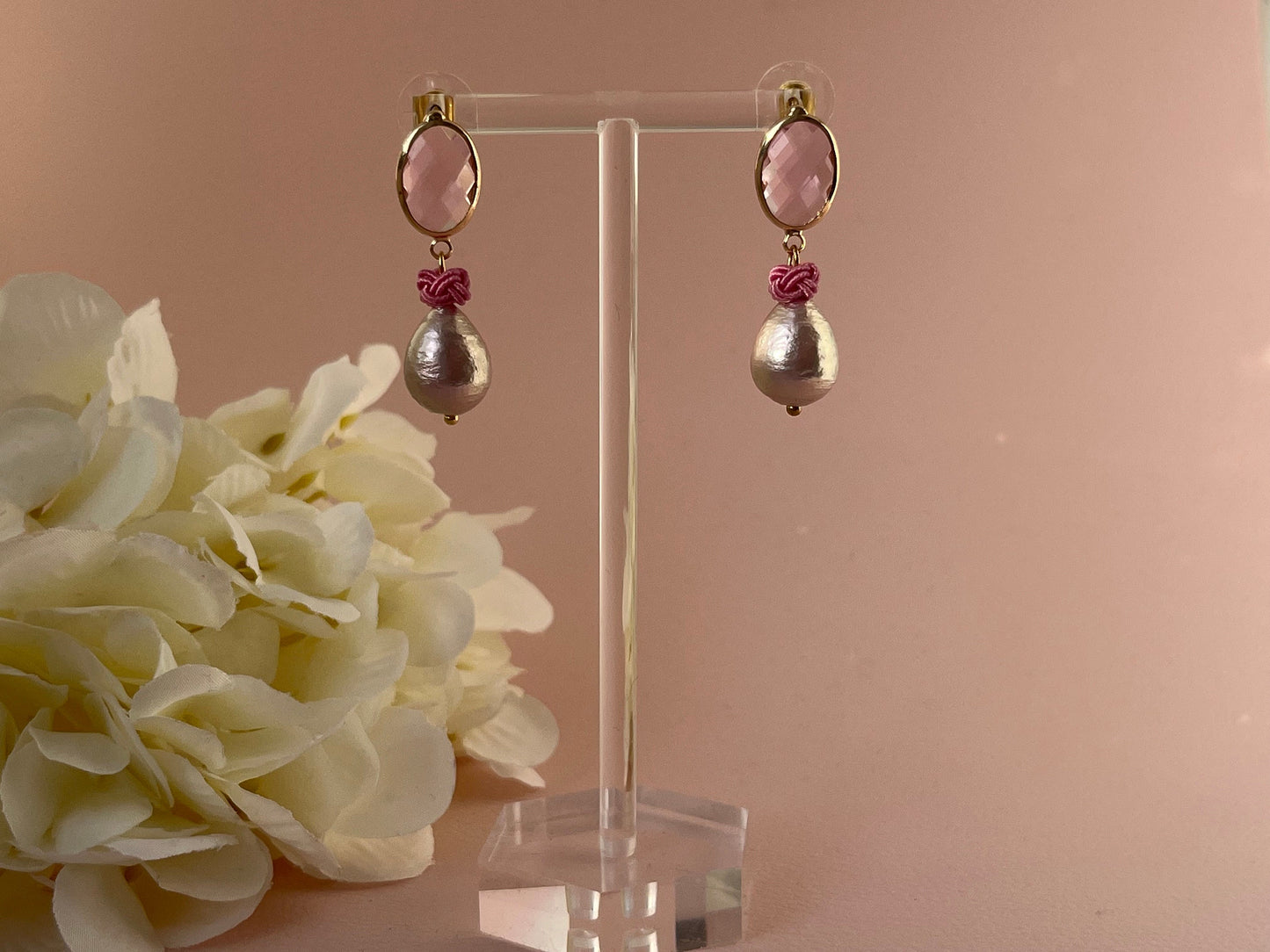 Perlenohrringe Knoten Kristallglas Flieder Rosa - Laury goes Heidelberg - LAURY LOVES PINK