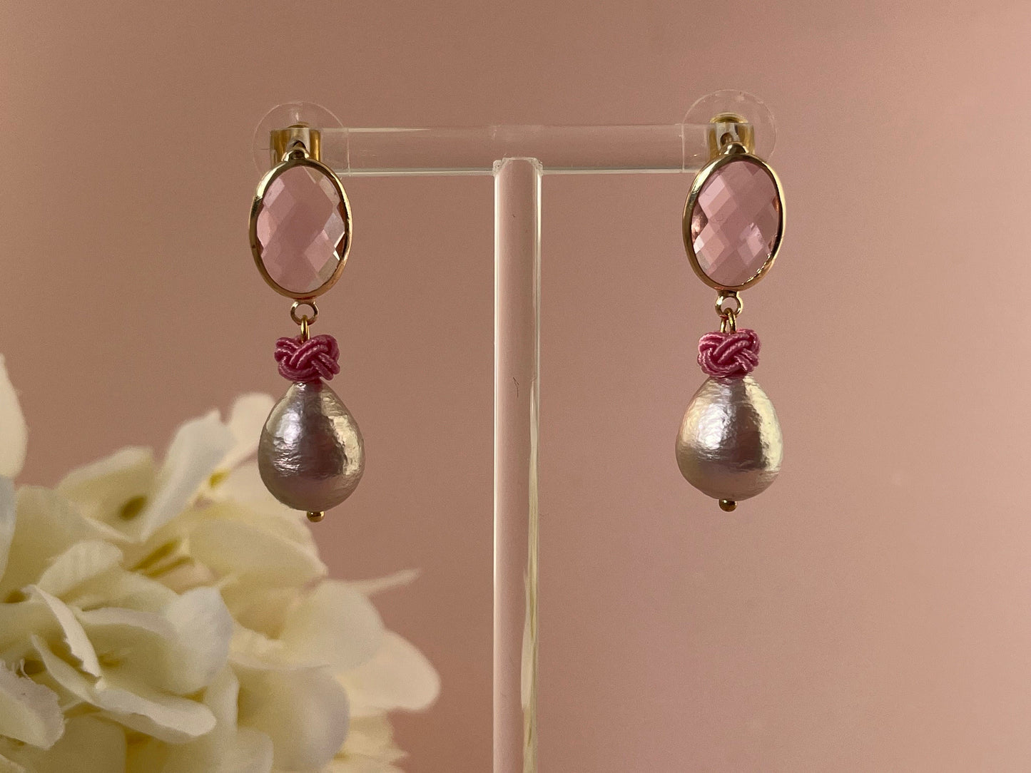 Perlenohrringe Knoten Kristallglas Flieder Rosa - Laury goes Heidelberg - LAURY LOVES PINK