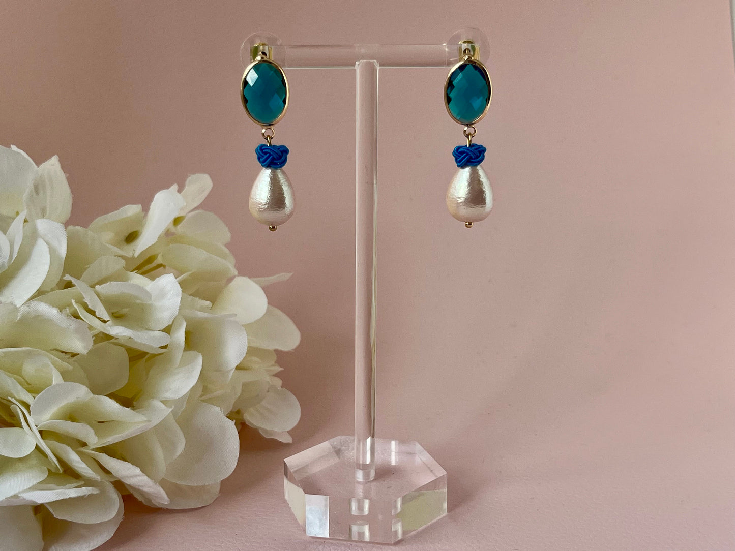 Perlenohrringe Knoten Kristallglas Blau - Laury goes Heidelberg - LAURY LOVES PINK