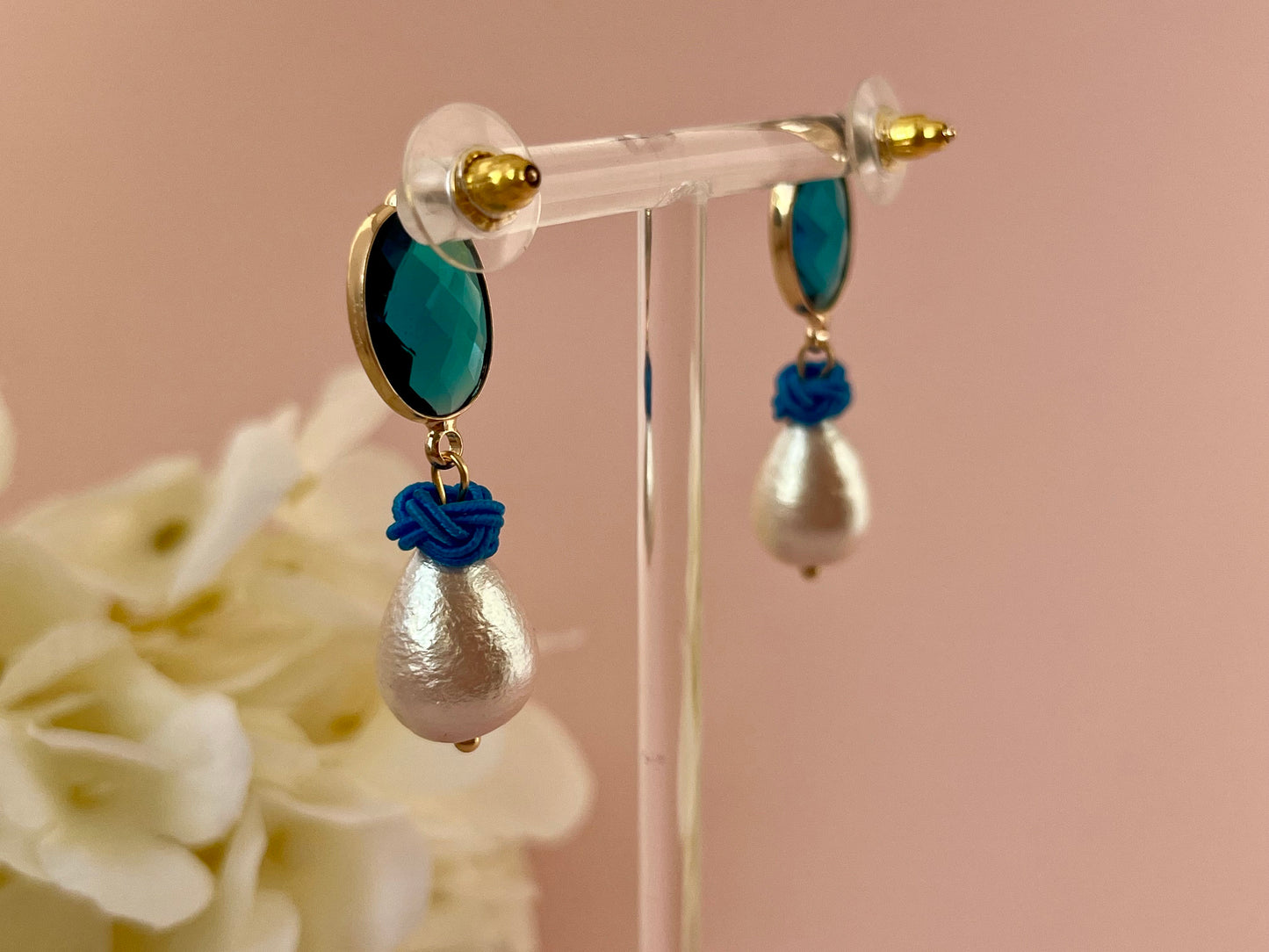 Perlenohrringe Knoten Kristallglas Blau - Laury goes Heidelberg - LAURY LOVES PINK