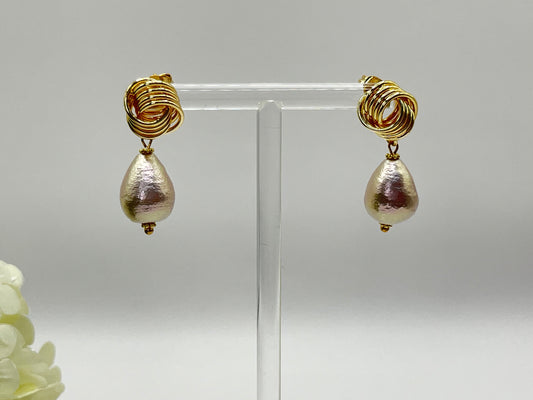 Perlenohrringe Knoten Flieder - Laury goes Oxford - LAURY LOVES PINK
