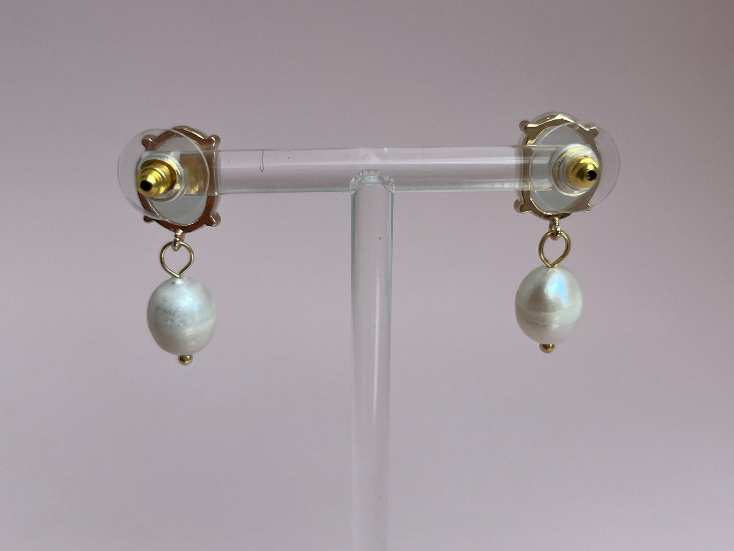 Perlenohrringe mit Kristallglasstecker weiß - Laury goes Oxford - LAURY LOVES PINK