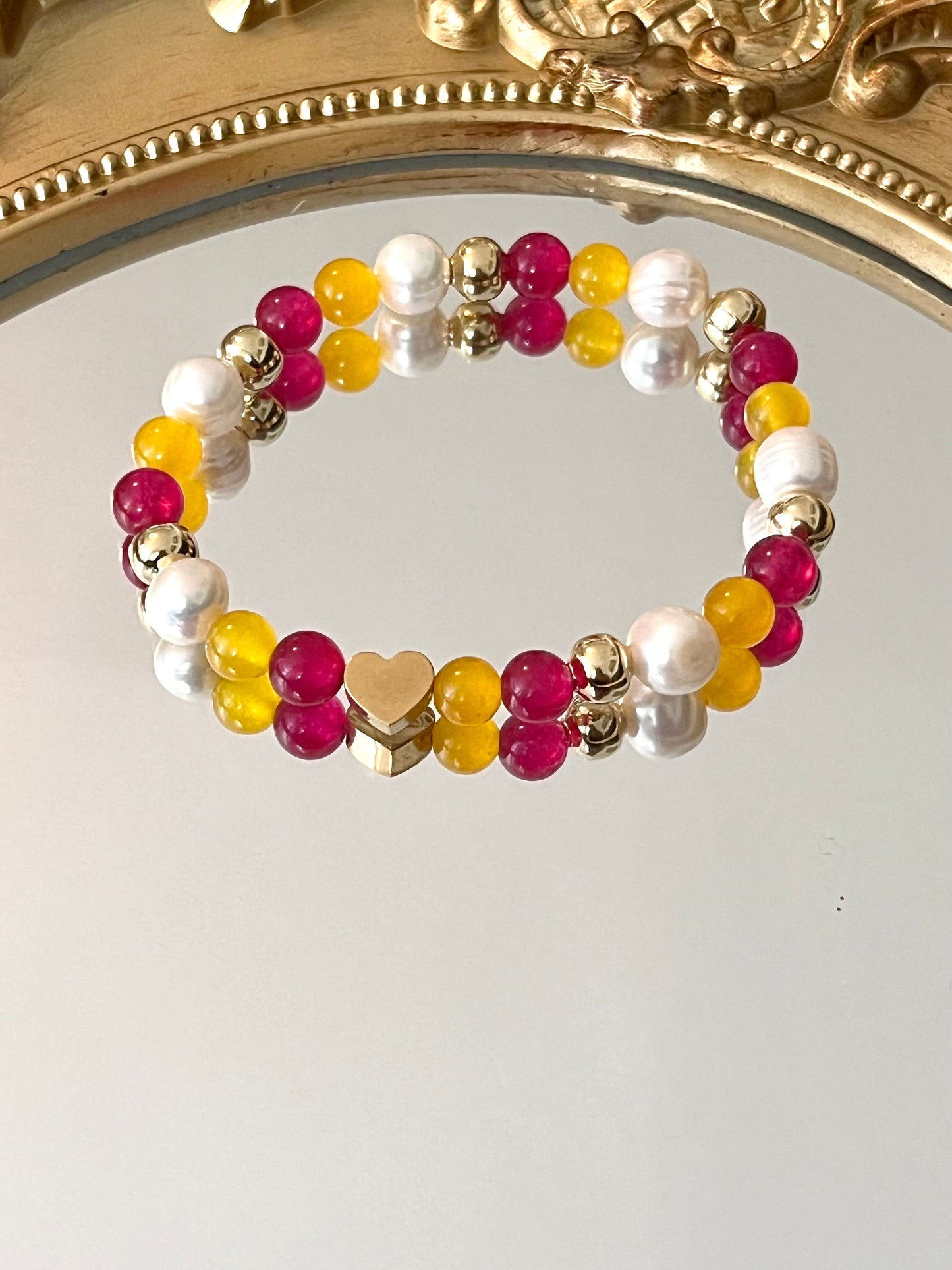 Armband aus Natursteinen und Perlen Pink Gelb und Gold mit Herz - Laury goes Paris - LAURY LOVES PINK