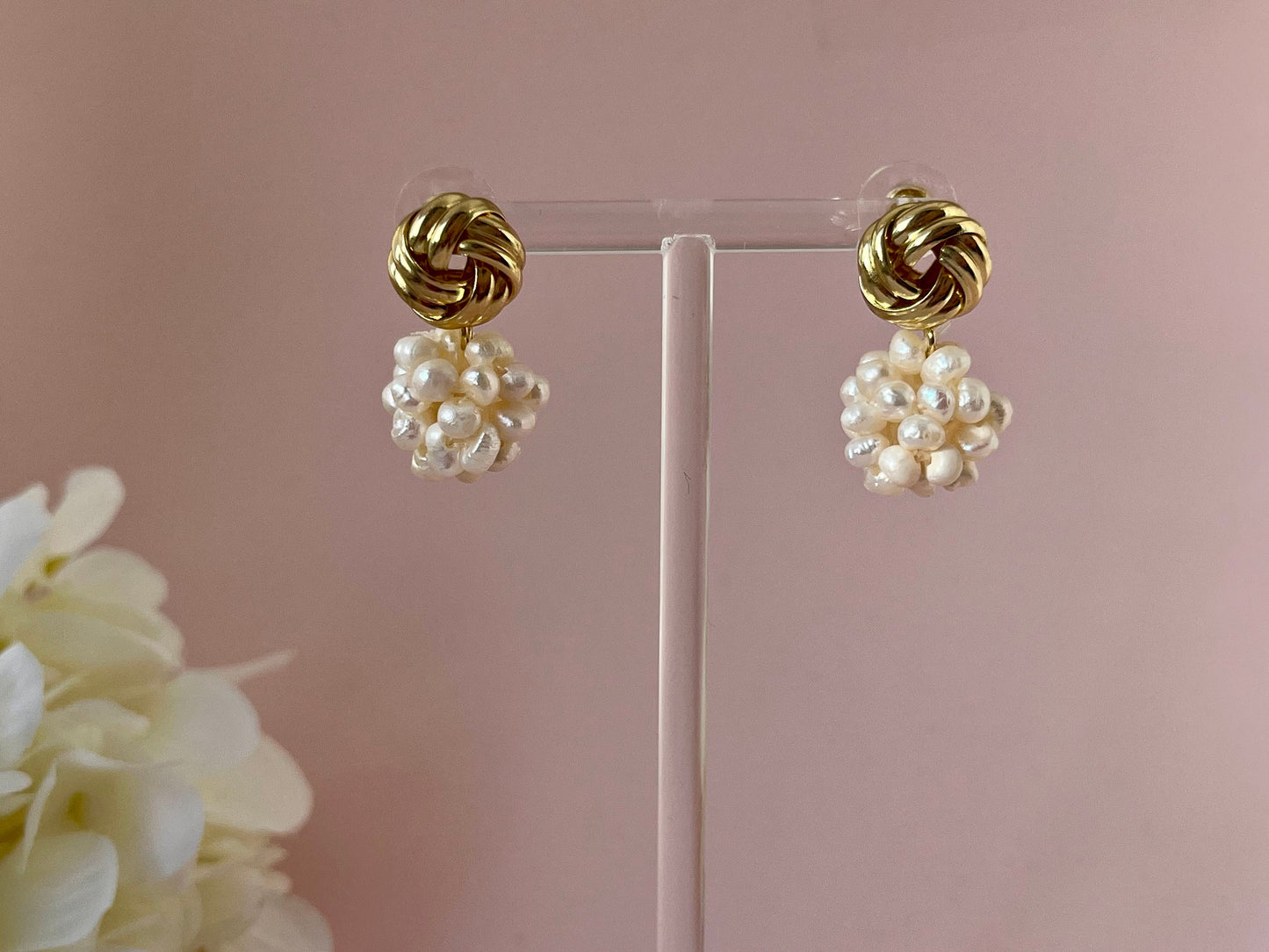 Perlenohrringe Cluster Knoten - Laury goes Oxford - LAURY LOVES PINK