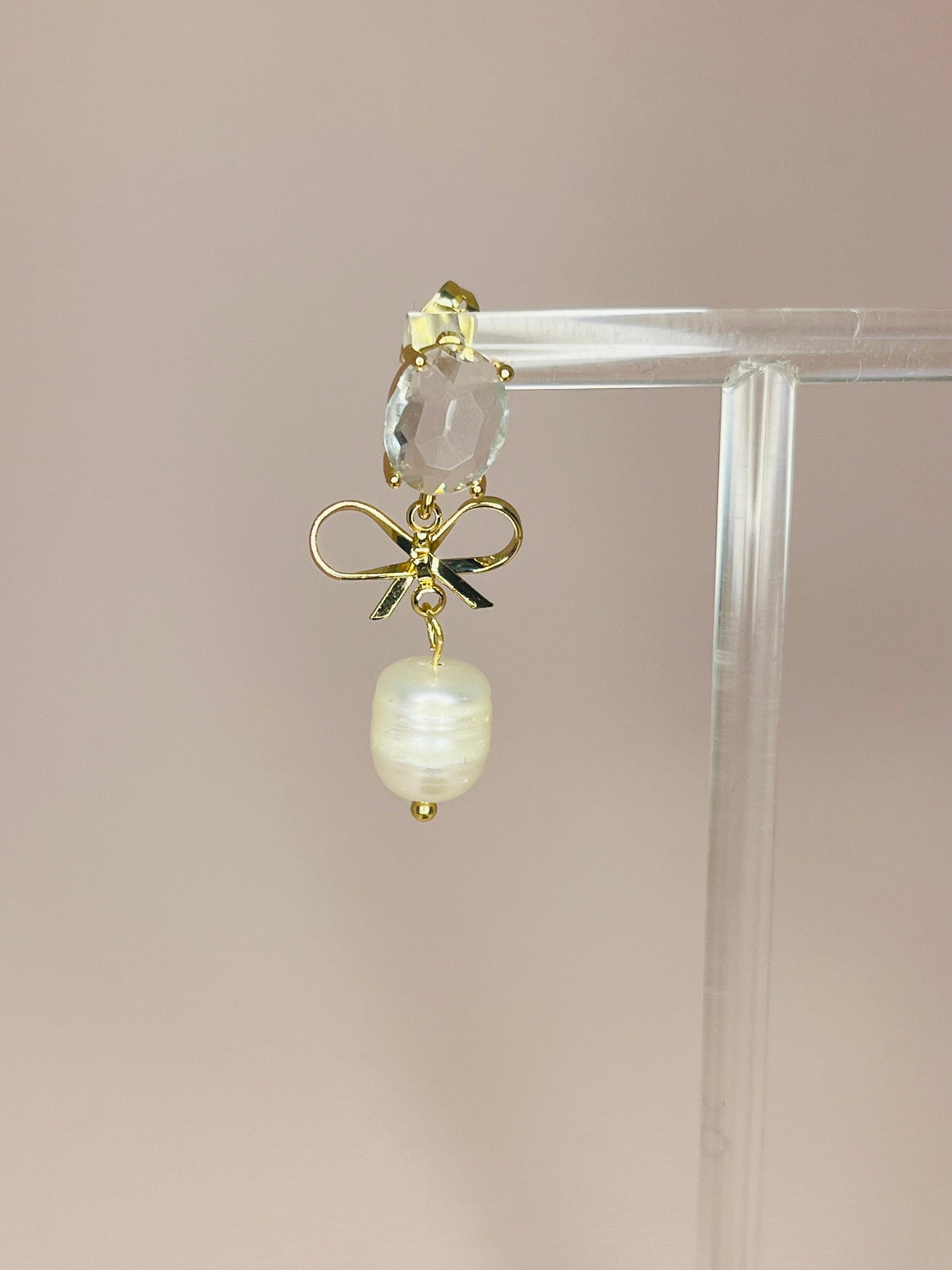 Perlenohrringe Schleife Kristallglas - Laury goes Vienna - LAURY LOVES PINK
