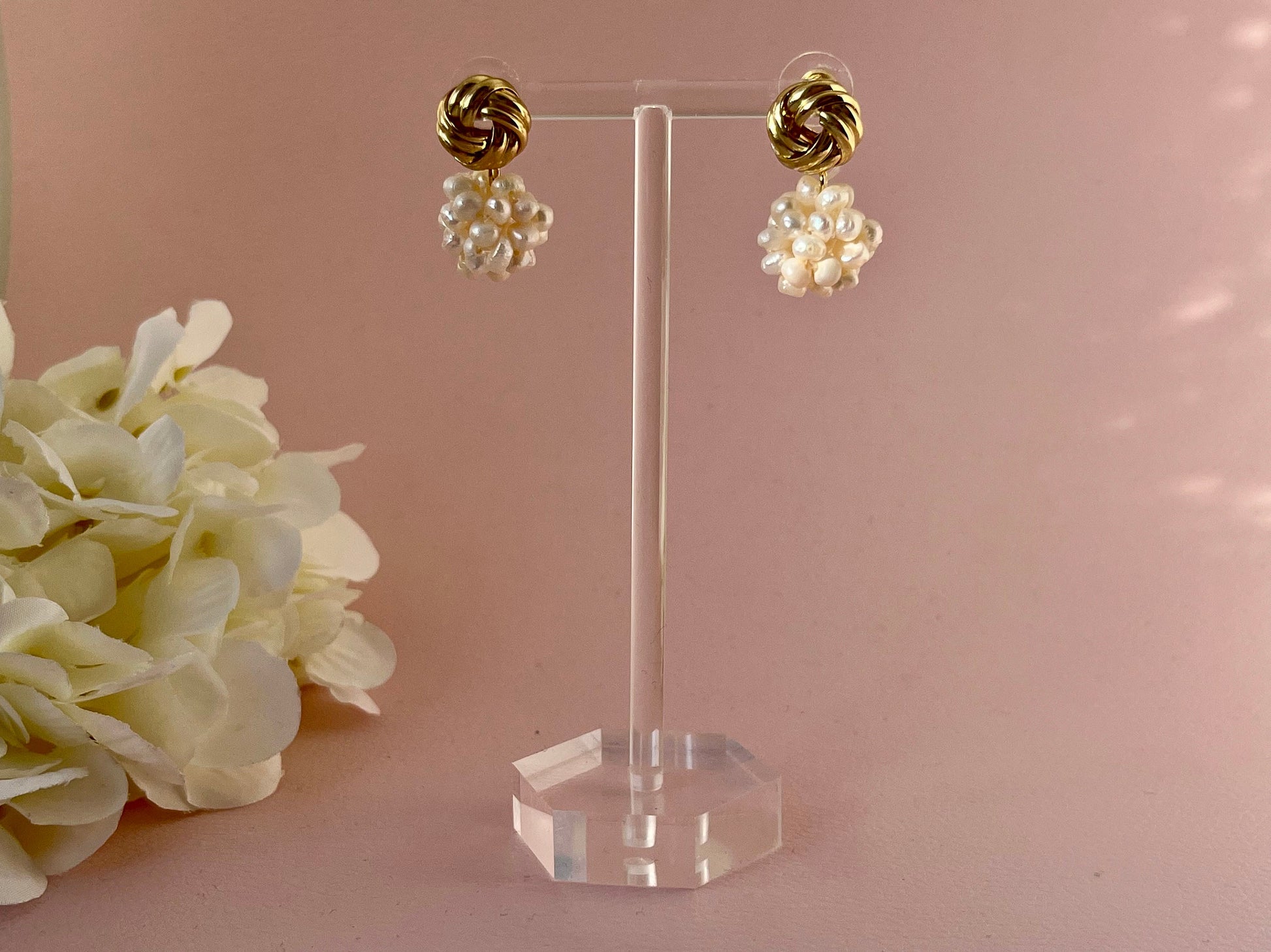 Perlenohrringe Cluster Knoten - Laury goes Oxford - LAURY LOVES PINK